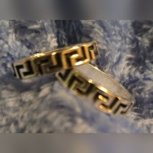 Gold Geometric Patterned Rings NWOT